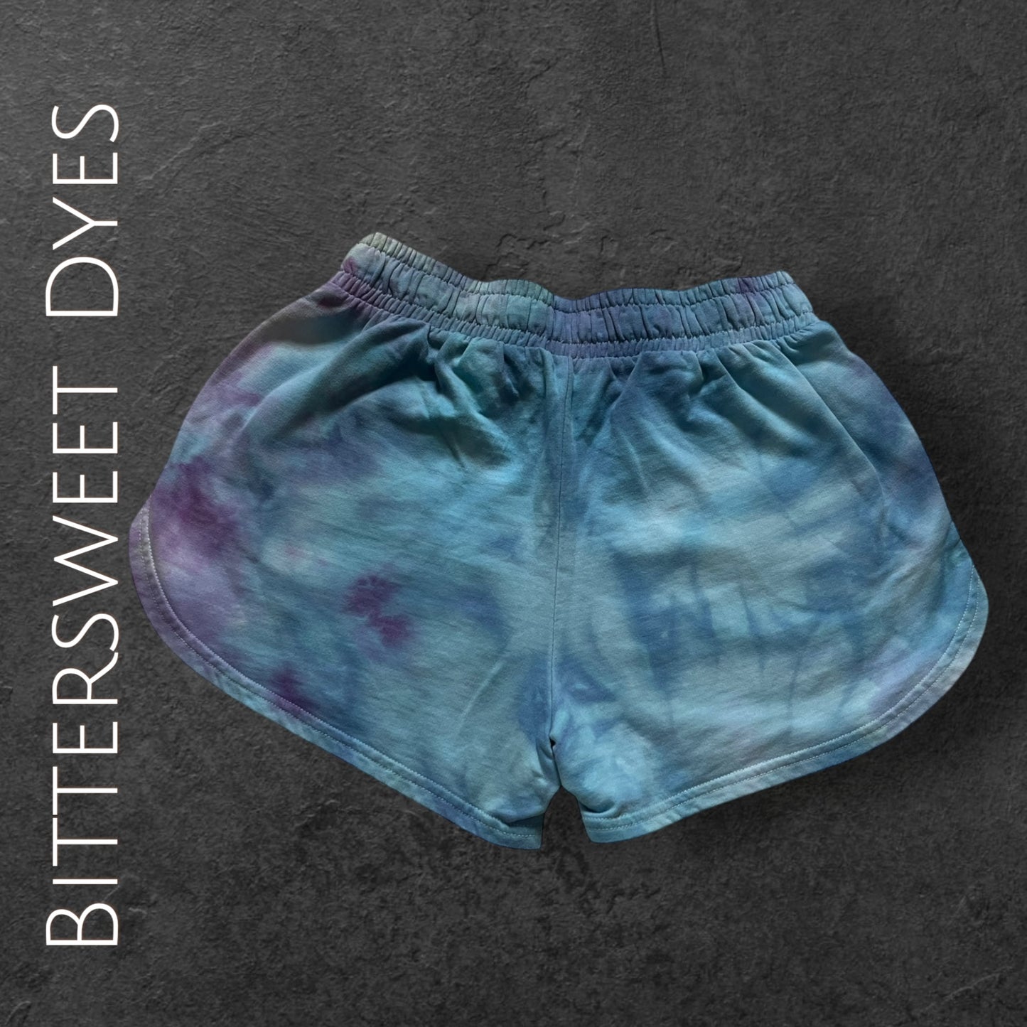 S Scrunch Ice Dye Shorts w/ Pockets