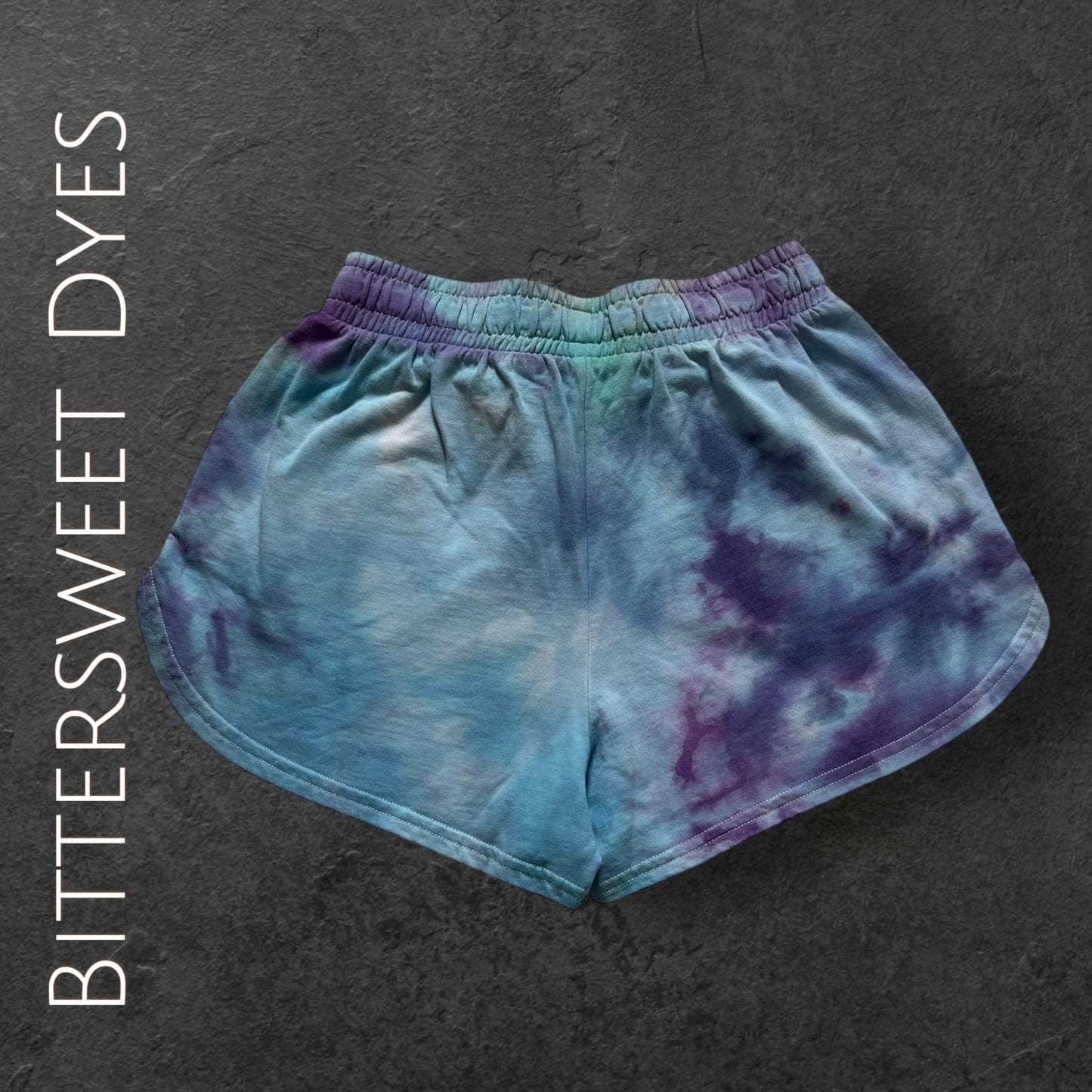 S Scrunch Ice Dye Shorts w/ Pockets