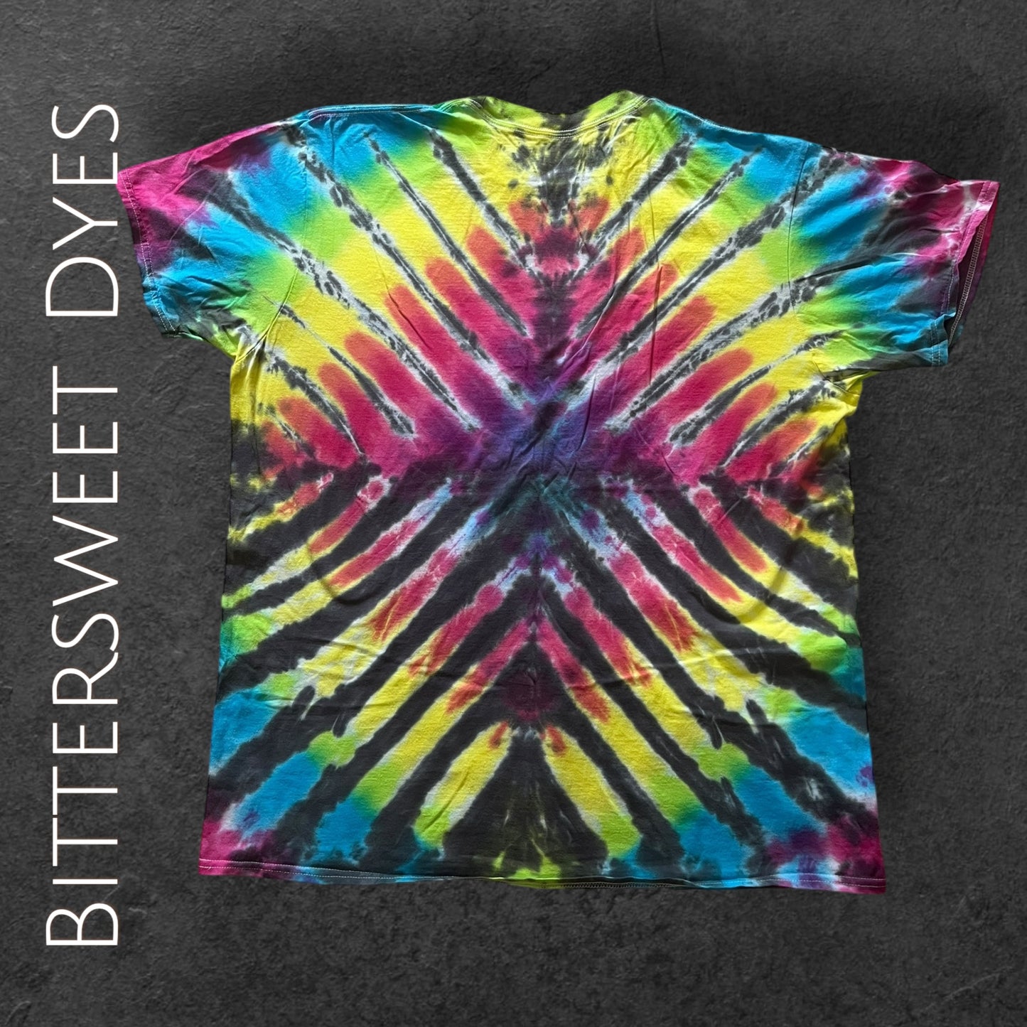 2XL Pleated Liquid Dye Tee