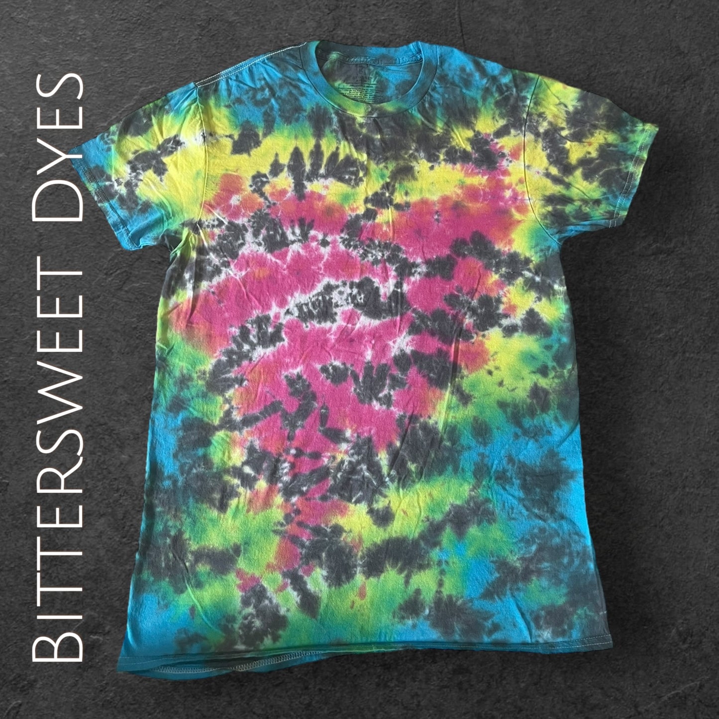 M Scrunch Liquid Dye Tee