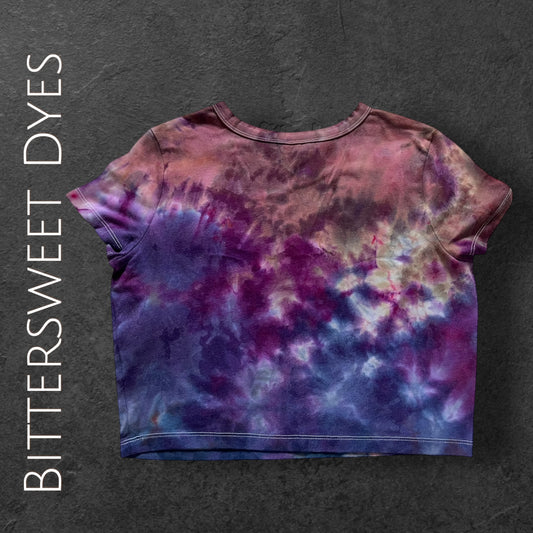 XL Heart Ice Dye Crop Tee