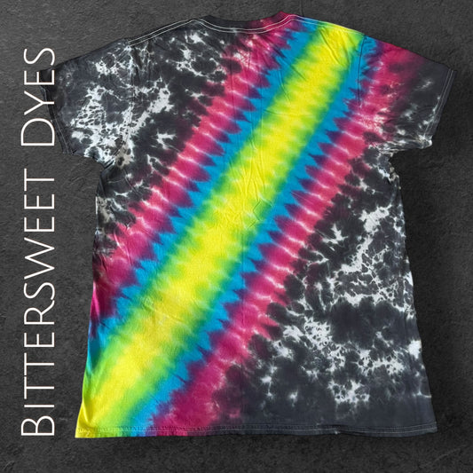 L Mushroom Liquid Dye Tee