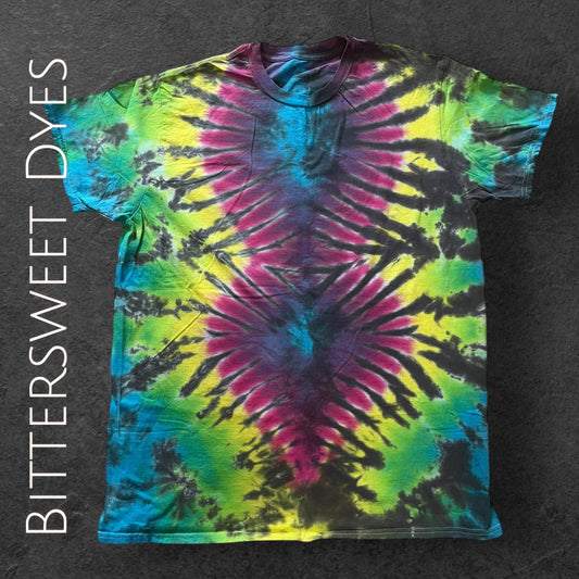 XL Symmetrical Pleat Liquid Dye Tee