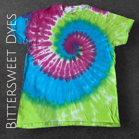 L Spiral Liquid Dye Tee